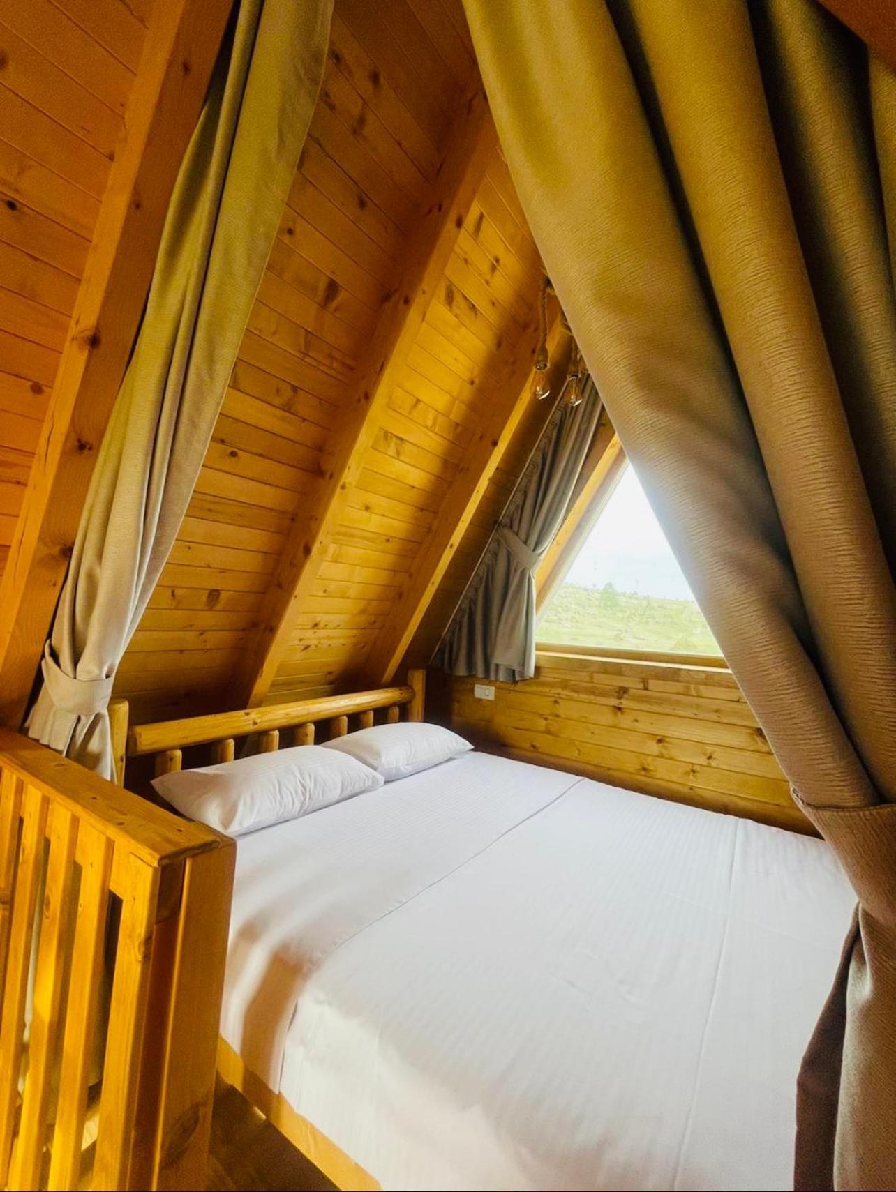 A Frame Houses Ans Zabljak Luaran gambar