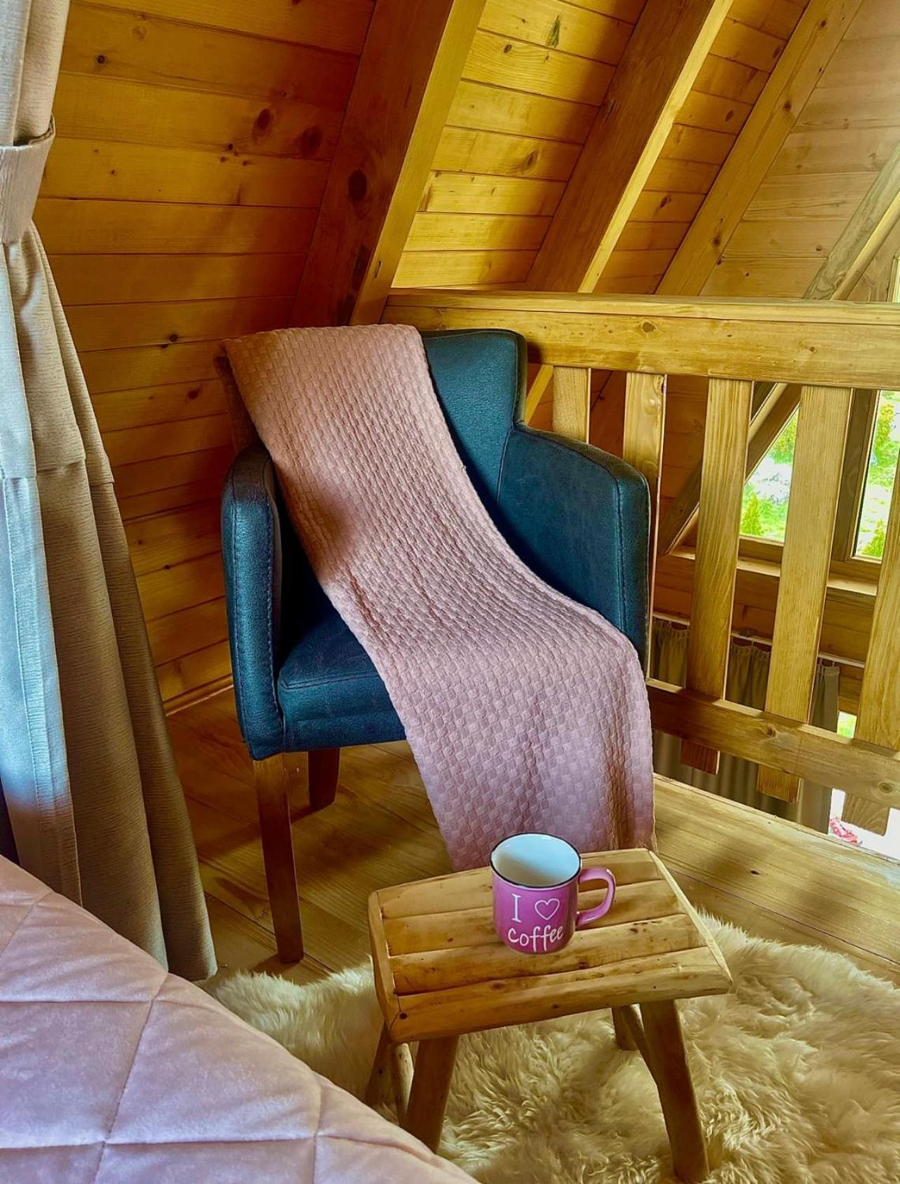 A Frame Houses Ans Zabljak Luaran gambar