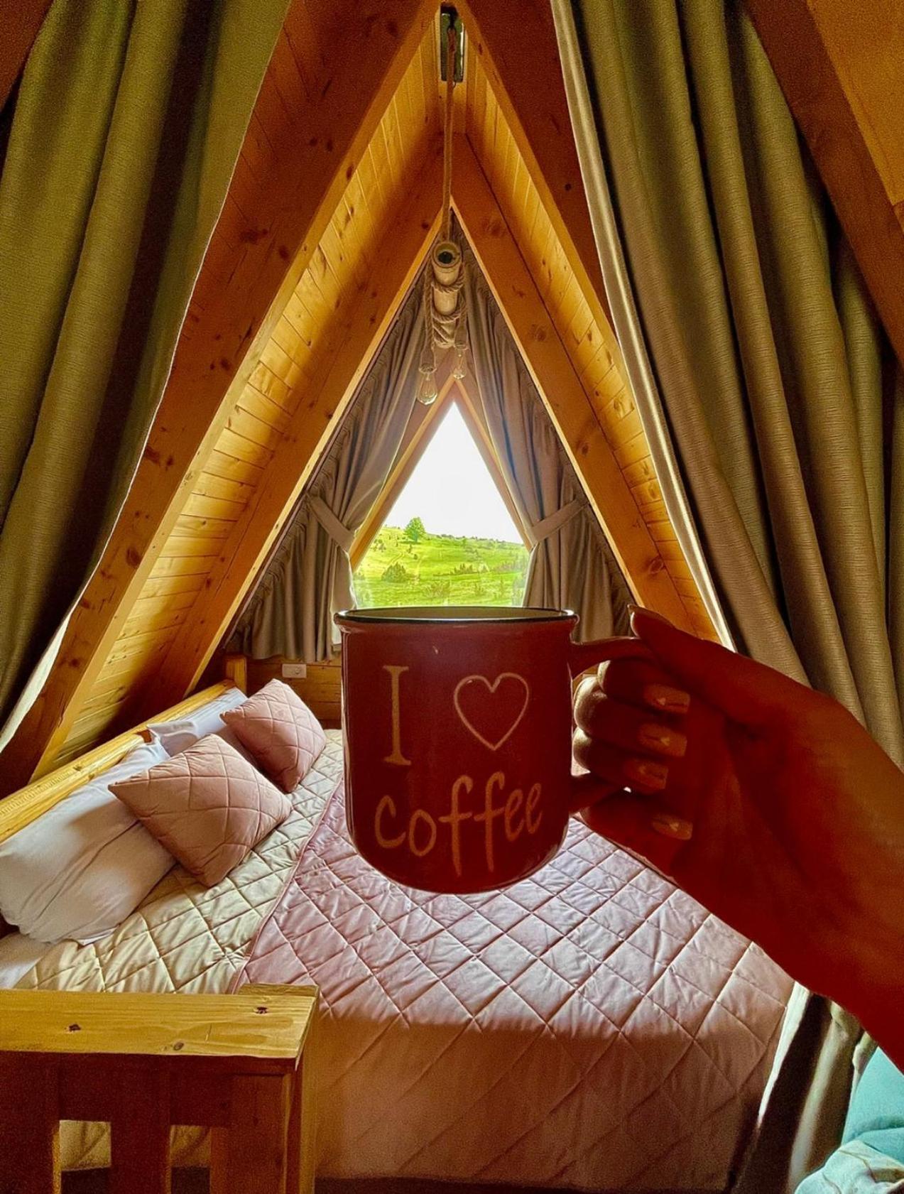 A Frame Houses Ans Zabljak Luaran gambar