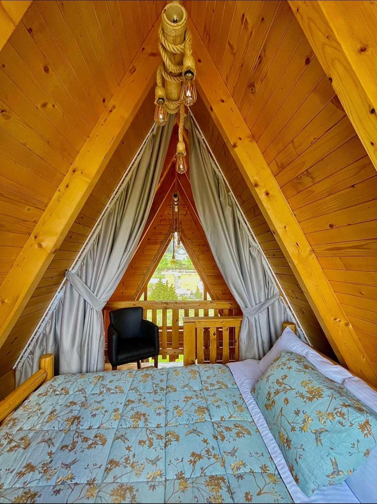 A Frame Houses Ans Zabljak Luaran gambar
