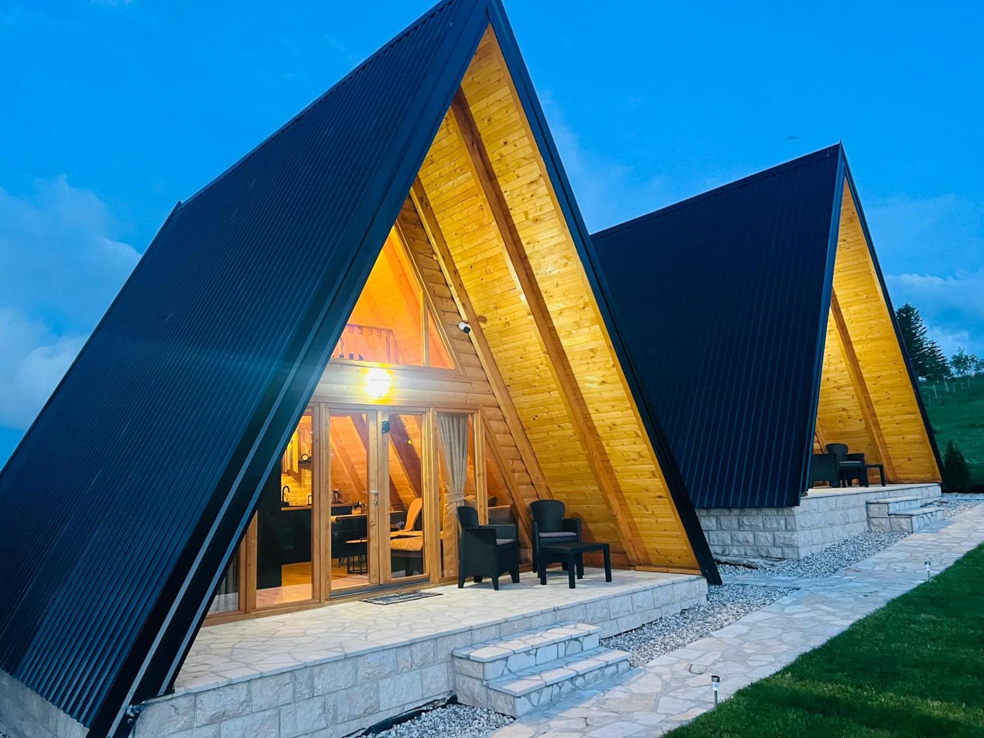 A Frame Houses Ans Zabljak Luaran gambar